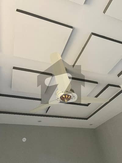 جناح گارڈنز ایف ای سی ایچ ایس,اسلام آباد میں 5 کمروں کا 8 مرلہ مکان 2.85 کروڑ میں برائے فروخت۔