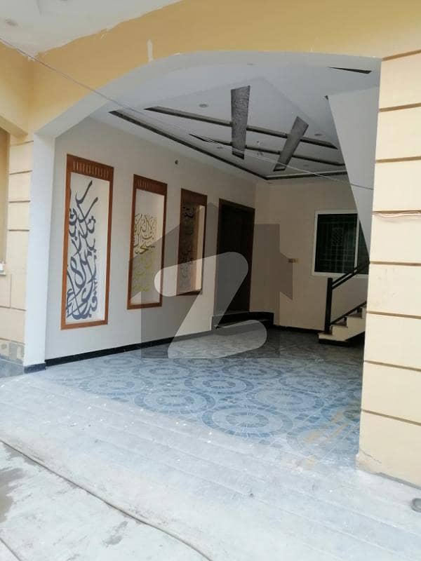 پشاور روڈ راولپنڈی میں 2 کمروں کا 5 مرلہ دفتر 55.0 ہزار میں کرایہ پر دستیاب ہے۔ پشاور روڈ راولپنڈی میں 2 کمروں کا 5 مرلہ دفتر 55.0 ہزار میں کرایہ پر دستیاب ہے۔