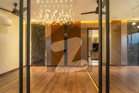 ڈی ایچ اے فیز 7 ڈیفنس (ڈی ایچ اے),لاہور میں 5 کمروں کا 1 کنال مکان 11.25 کروڑ میں برائے فروخت۔