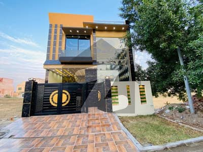 5 Marla Luxury Model Villa Available For Sale At Prime location In Block FF Citi Housing Gujranwala 5 Marla Luxury Model Villa Available For Sale At Prime location In Block FF Citi Housing Gujranwala