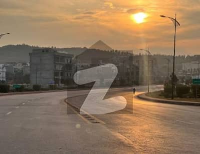 بحریہ انکلیو بحریہ ٹاؤن,اسلام آباد میں 5 مرلہ رہائشی پلاٹ 1.1 کروڑ میں برائے فروخت۔