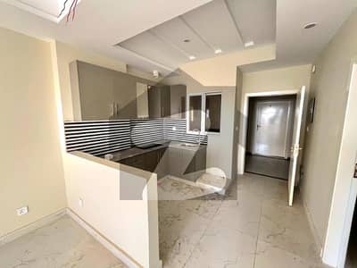 ایم پی سی ایچ ایس - بلاک اے ایم پی سی ایچ ایس ۔ ملٹی گارڈنز,بی ۔ 17,اسلام آباد میں 1 کمرے کا 2 مرلہ فلیٹ 47.0 لاکھ میں برائے فروخت۔