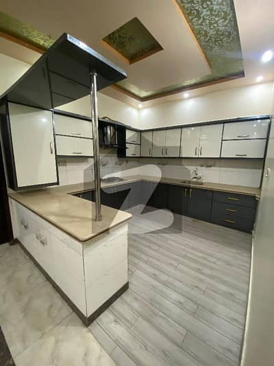 گلستانِِ جوہر ۔ بلاک اے 3 گلستانِ جوہر,کراچی میں 3 کمروں کا 12 مرلہ بالائی پورشن 1.0 لاکھ میں کرایہ پر دستیاب ہے۔