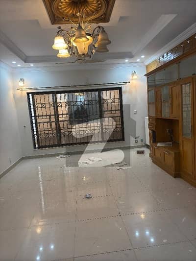 ڈی ایچ اے فیز 1 - سیکٹر سی ڈی ایچ اے ڈیفینس فیز 1,ڈی ایچ اے ڈیفینس,اسلام آباد میں 3 کمروں کا 1 کنال بالائی پورشن 90.0 ہزار میں کرایہ پر دستیاب ہے۔ ڈی ایچ اے فیز 1 - سیکٹر سی ڈی ایچ اے ڈیفینس فیز 1,ڈی ایچ اے ڈیفینس,اسلام آباد میں 3 کمروں کا 1 کنال بالائی پورشن 90.0 ہزار میں کرایہ پر دستیاب ہے۔