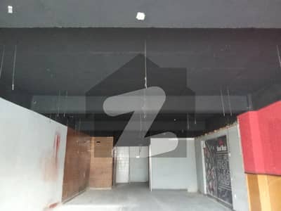 آئی ۔ 8 اسلام آباد میں 8 مرلہ دفتر 1.6 لاکھ میں کرایہ پر دستیاب ہے۔