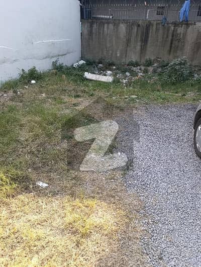 ڈی ۔ 12 اسلام آباد میں 5 مرلہ رہائشی پلاٹ 3.55 کروڑ میں برائے فروخت۔