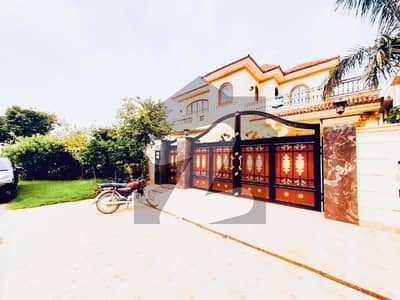 1 KANAL MODERN HOUSE FOR RENT IN DHA PHASE 6