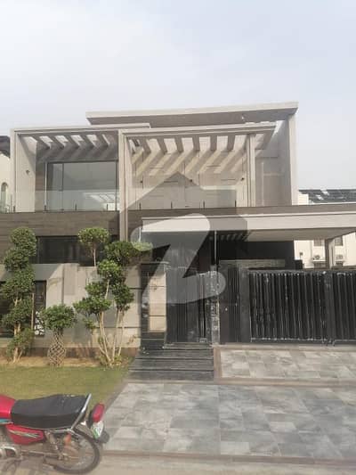 Premium 1 Kanal Semi-Furnished Well-Maintained Used Bungalow for Sale | DHA Phase 3 Lahore
