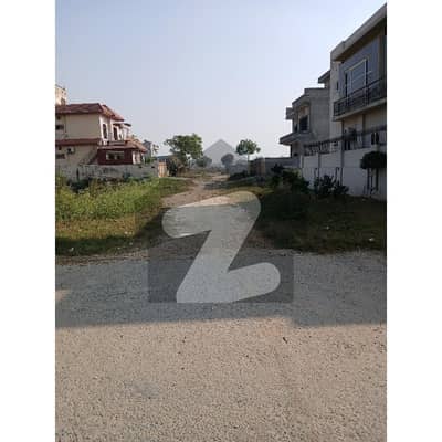 20 Marla Residential Plot Ideally Situated In Formanities Housing Scheme - Block MM