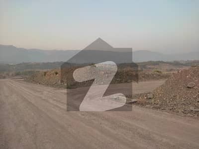 سی ۔ 14 اسلام آباد میں 1 کنال رہائشی پلاٹ 6.5 کروڑ میں برائے فروخت۔ سی ۔ 14 اسلام آباد میں 1 کنال رہائشی پلاٹ 6.5 کروڑ میں برائے فروخت۔