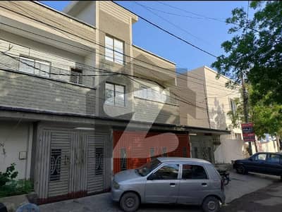 پی ای سی ایچ ایس بلاک 2 پی ای سی ایچ ایس,جمشید ٹاؤن,کراچی میں 3 کمروں کا 8 مرلہ زیریں پورشن 2.8 لاکھ میں کرایہ پر دستیاب ہے۔