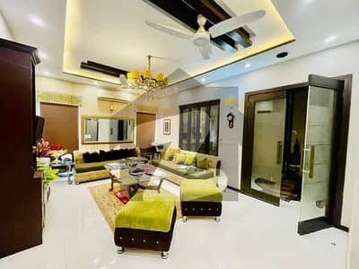 1 Kanal New Styilsh out House Prime Hot For Sale dha Phase5 Nera Jalal sons