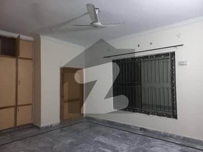 2 Bedroom Ground Portion For Rent gulriz 1