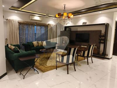 ڈی ایچ اے فیز 4 ڈیفنس (ڈی ایچ اے),لاہور میں 5 کمروں کا 1 کنال مکان 7.8 کروڑ میں برائے فروخت۔