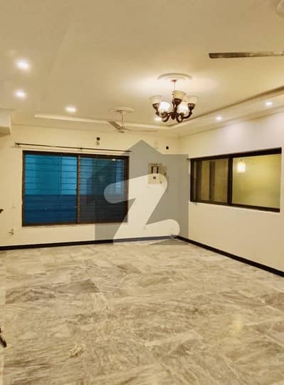 ای ۔ 11 اسلام آباد میں 3 کمروں کا 1 کنال مکان 1.9 لاکھ میں کرایہ پر دستیاب ہے۔