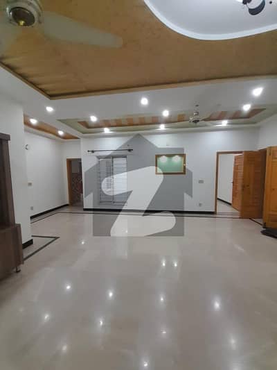 14 Marla Brand New Ground Portion Available for Rent in G-13, Islamabad A 10 Marla brand new ground portion is available for rent in the prime and well-developed sector G-13, Islamabad.