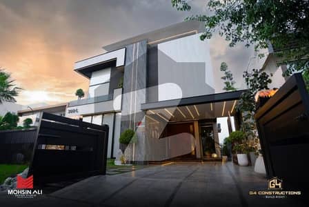 KANAL FULL BASEMENT FULL FURNISEH EYE CATCHING SUPERB LUXURY BUNGALOW FOR SALE