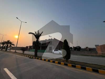 پارک ویو سٹی لاہور میں 10 مرلہ رہائشی پلاٹ 90.0 لاکھ میں برائے فروخت۔