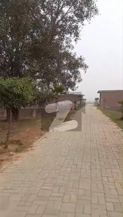 سنی پارک لاہور میں 4 مرلہ رہائشی پلاٹ 85.0 لاکھ میں برائے فروخت۔