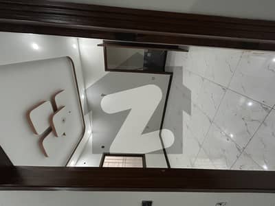 ماڈل کالونی - ملیر ملیر,کراچی میں 4 کمروں کا 5 مرلہ مکان 2.9 کروڑ میں برائے فروخت۔