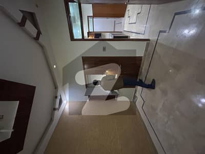 ماڈل کالونی - ملیر ملیر,کراچی میں 4 کمروں کا 5 مرلہ مکان 2.15 کروڑ میں برائے فروخت۔