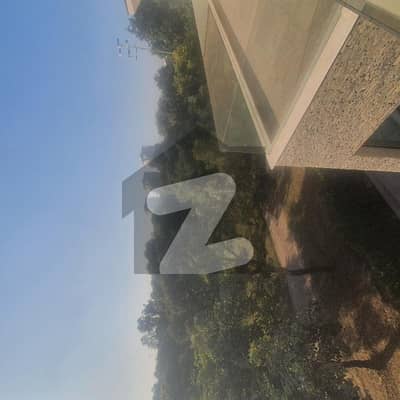 DHA Defence Raya 4 Kanal Villa Facing Golf For Sale