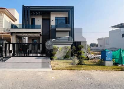 ڈی ایچ اے فیز 7 - بلاک وائے فیز 7,ڈیفنس (ڈی ایچ اے),لاہور میں 4 کمروں کا 1 کنال مکان 7.0 کروڑ میں برائے فروخت۔ ڈی ایچ اے فیز 7 - بلاک وائے فیز 7,ڈیفنس (ڈی ایچ اے),لاہور میں 4 کمروں کا 1 کنال مکان 7.0 کروڑ میں برائے فروخت۔