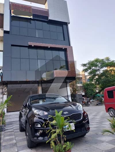 Renovated Corner Full Unit Available For Sale In G-8 Markaz