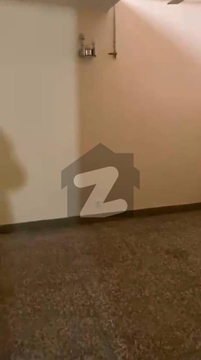 آئی ۔ 9 اسلام آباد میں 3 کمروں کا 6 مرلہ بالائی پورشن 75.0 ہزار میں کرایہ پر دستیاب ہے۔