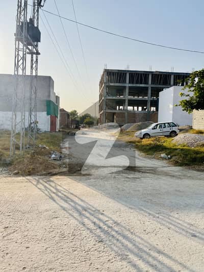 Corner 10 Marla Commercial Plot Near Zamar Valley Main Gate
