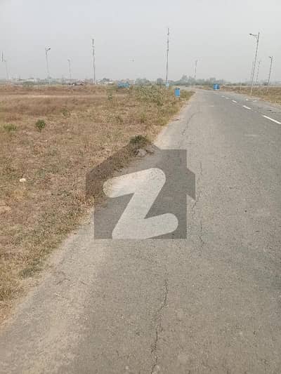 ڈی ایچ اے فیز9 پریزم - بلاک اے ڈی ایچ اے فیز9 پریزم,ڈی ایچ اے ڈیفینس,لاہور میں 1 کنال رہائشی پلاٹ 3.15 کروڑ میں برائے فروخت۔ ڈی ایچ اے فیز9 پریزم - بلاک اے ڈی ایچ اے فیز9 پریزم,ڈی ایچ اے ڈیفینس,لاہور میں 1 کنال رہائشی پلاٹ 3.15 کروڑ میں برائے فروخت۔