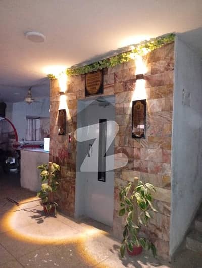 lease flat for sale rufi lake drive 4bed DD 1st floor corner flat johar block 18