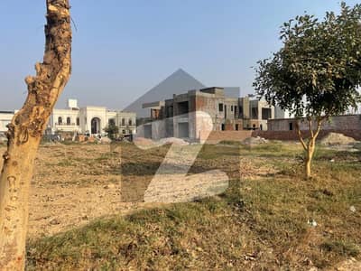 10 MARLA RESIDENTIAL PLOT FOR SALE IN DHA PHASE 7 -Y BLOCK.