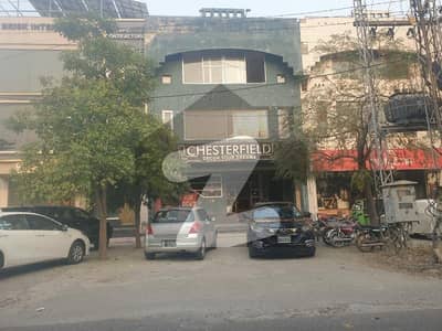 ڈی ایچ اے فیز 3 - بلاک وائے فیز 3,ڈیفنس (ڈی ایچ اے),لاہور میں 8 مرلہ دکان 4.95 لاکھ میں کرایہ پر دستیاب ہے۔