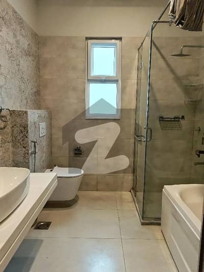 جی ۔ 6/3 جی ۔ 6,اسلام آباد میں 7 کمروں کا 3 کنال مکان 85.0 کروڑ میں برائے فروخت۔