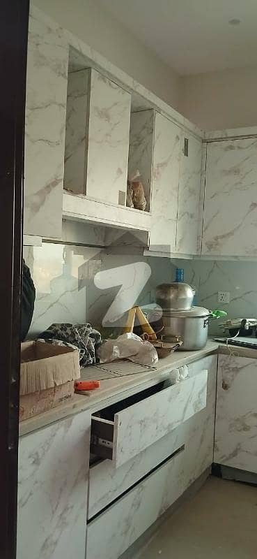 بحریہ انکلیو - سیکٹر این بحریہ انکلیو,بحریہ ٹاؤن,اسلام آباد میں 2 کمروں کا 8 مرلہ زیریں پورشن 55.0 ہزار میں کرایہ پر دستیاب ہے۔