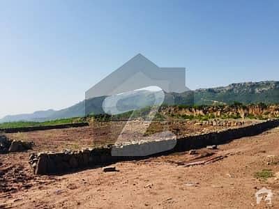 ڈی-13/3 ڈی ۔ 13,اسلام آباد میں 1 کنال رہائشی پلاٹ 1.6 کروڑ میں برائے فروخت۔