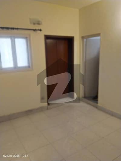 اَپر مال لاہور میں 10 کمروں کا 3 کنال مکان 11.5 لاکھ میں کرایہ پر دستیاب ہے۔