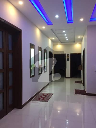 ڈی ایچ اے فیز 2 - سیکٹر ایچ ڈی ایچ اے ڈیفینس فیز 2,ڈی ایچ اے ڈیفینس,اسلام آباد میں 3 کمروں کا 1 کنال بالائی پورشن 1.35 لاکھ میں کرایہ پر دستیاب ہے۔