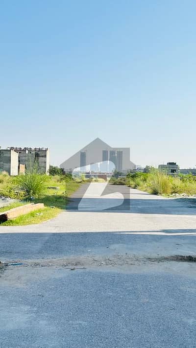 سی بی آر ٹاؤن فیز 1 سی بی آر ٹاؤن,اسلام آباد میں 8 مرلہ رہائشی پلاٹ 69.9 لاکھ میں برائے فروخت۔