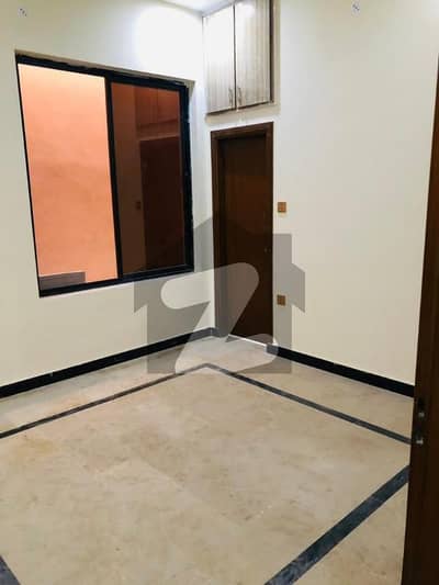 آئی ۔ 11 اسلام آباد میں 4 کمروں کا 4 مرلہ مکان 85.0 ہزار میں کرایہ پر دستیاب ہے۔