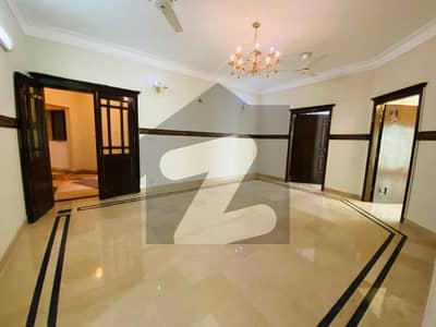 ایف ۔ 11 مرکز ایف ۔ 11,اسلام آباد میں 3 کمروں کا 14 مرلہ فلیٹ 1.45 لاکھ میں کرایہ پر دستیاب ہے۔ ایف ۔ 11 مرکز ایف ۔ 11,اسلام آباد میں 3 کمروں کا 14 مرلہ فلیٹ 1.45 لاکھ میں کرایہ پر دستیاب ہے۔