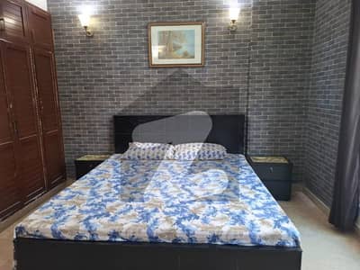 ایف ۔ 11 مرکز ایف ۔ 11,اسلام آباد میں 2 کمروں کا 8 مرلہ فلیٹ 1.3 لاکھ میں کرایہ پر دستیاب ہے۔