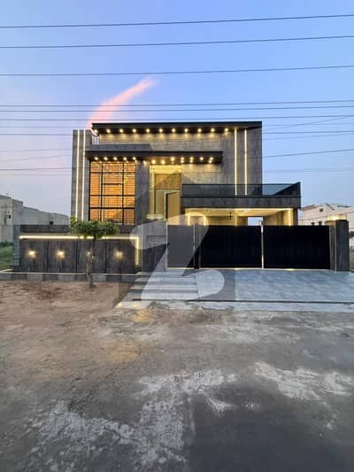 1 KANAL BRAND NEW ULTRA MODERN DESIGN HOUSE FOR SALE IN ENGINEERS TOWN
