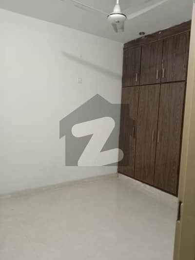 سوان گارڈن ۔ بلاک ایف سوان گارڈن,اسلام آباد میں 3 کمروں کا 5 مرلہ فلیٹ 70.0 لاکھ میں برائے فروخت۔