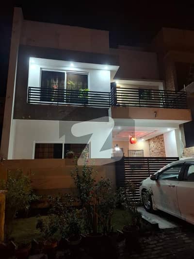 بحریہ انکلیو - سیکٹر این بحریہ انکلیو,بحریہ ٹاؤن,اسلام آباد میں 3 کمروں کا 5 مرلہ مکان 2.15 کروڑ میں برائے فروخت۔