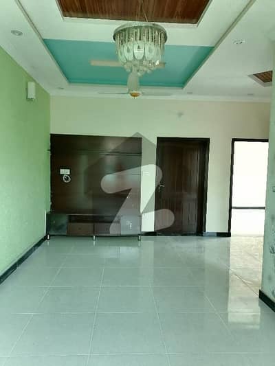 جی ۔ 13 اسلام آباد میں 4 کمروں کا 10 مرلہ بالائی پورشن 1.0 لاکھ میں کرایہ پر دستیاب ہے۔