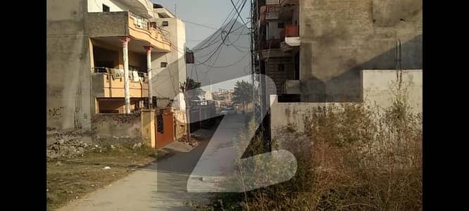 10 Marla Plot ,1crore 40 Lac Demand Location. H 13 Sain Mirchu Darbar Near Blessing Tower