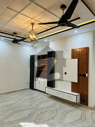 Telegarden F-17 Mpchs Ground Portion 14 Marla House For Rent