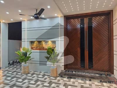 BEAUTIFUL HOUSE FOR SALE AVAILABLE